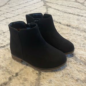 Toddler size 6-Cat & Jack bootie